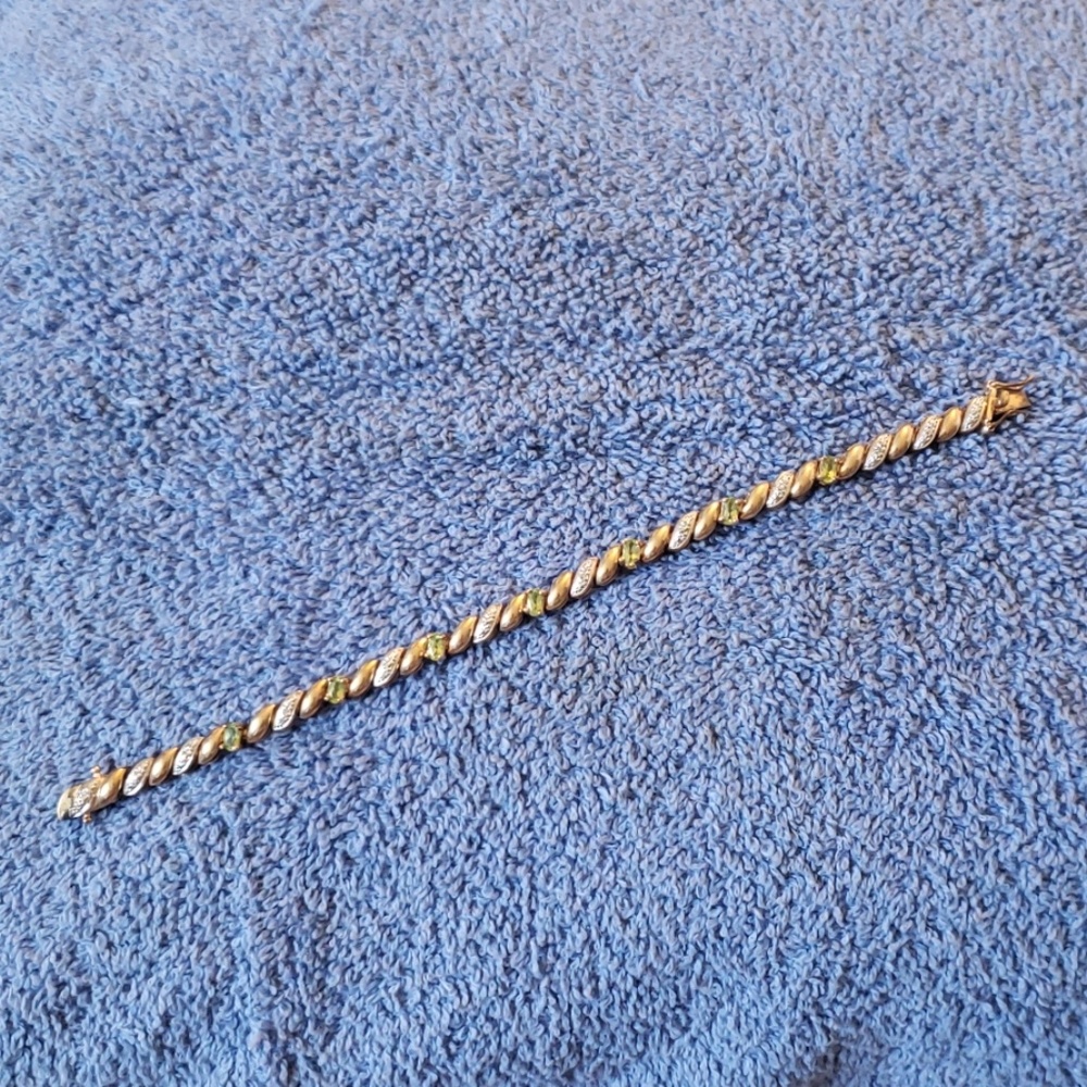 Peridot & Gold tennis bracelet